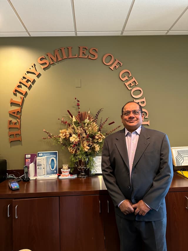 Healthy Smiles of Georgia - our team and office