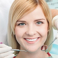 service dental cleanings and examinations